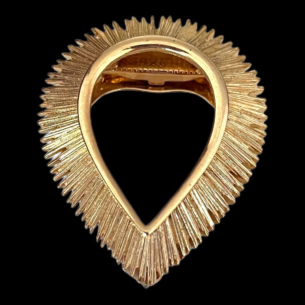 Vintage 1960s Teardrop Scarf Clip Textured Gold Tone Mid Century Mod - 10B